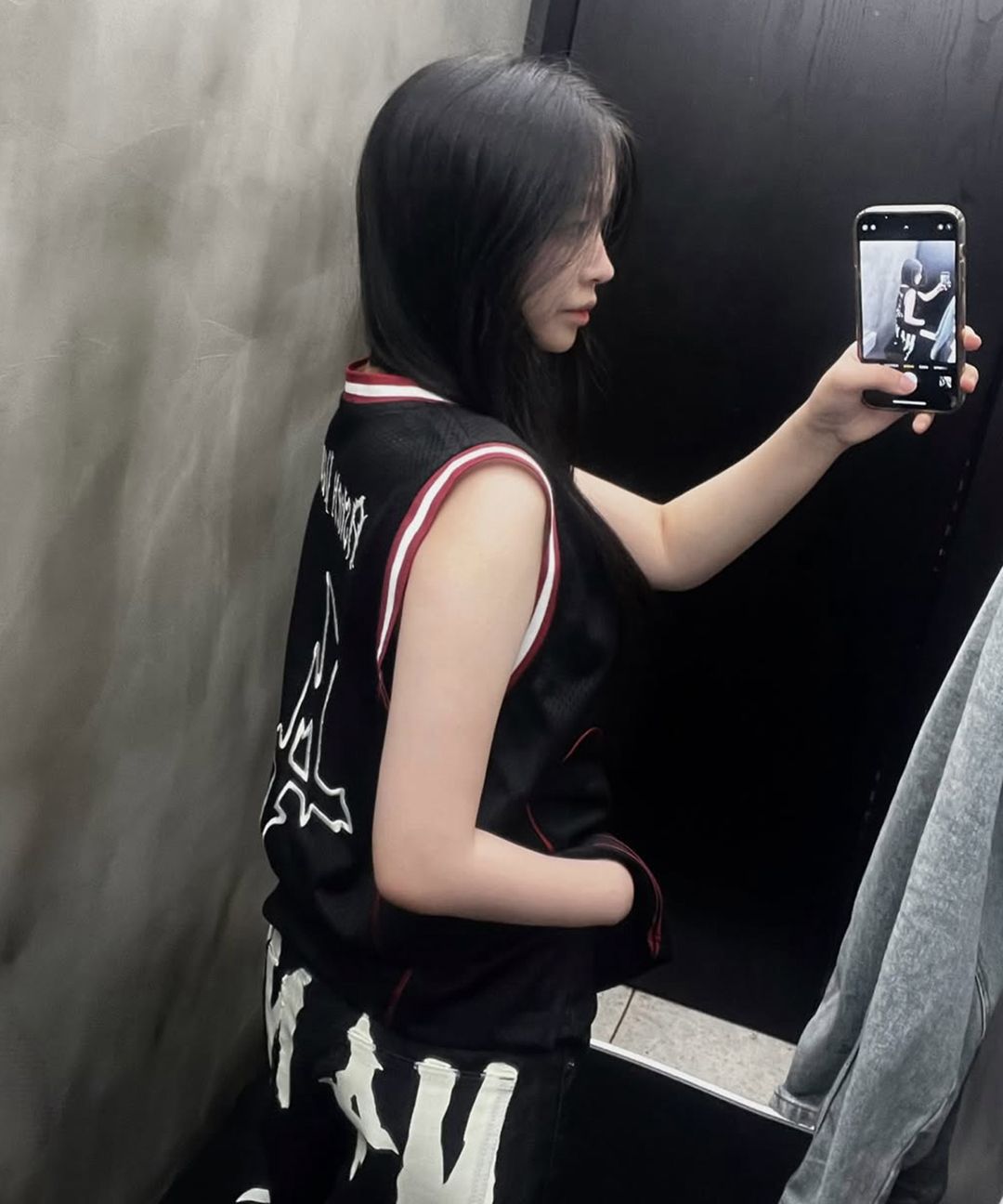 [NOT4NERD] Ashen Dawn Incision Mesh Sleeveless/追跡付 MUSINSA | NOT4NERD Ashen Dawn Incision Mesh Sleeveless - Black