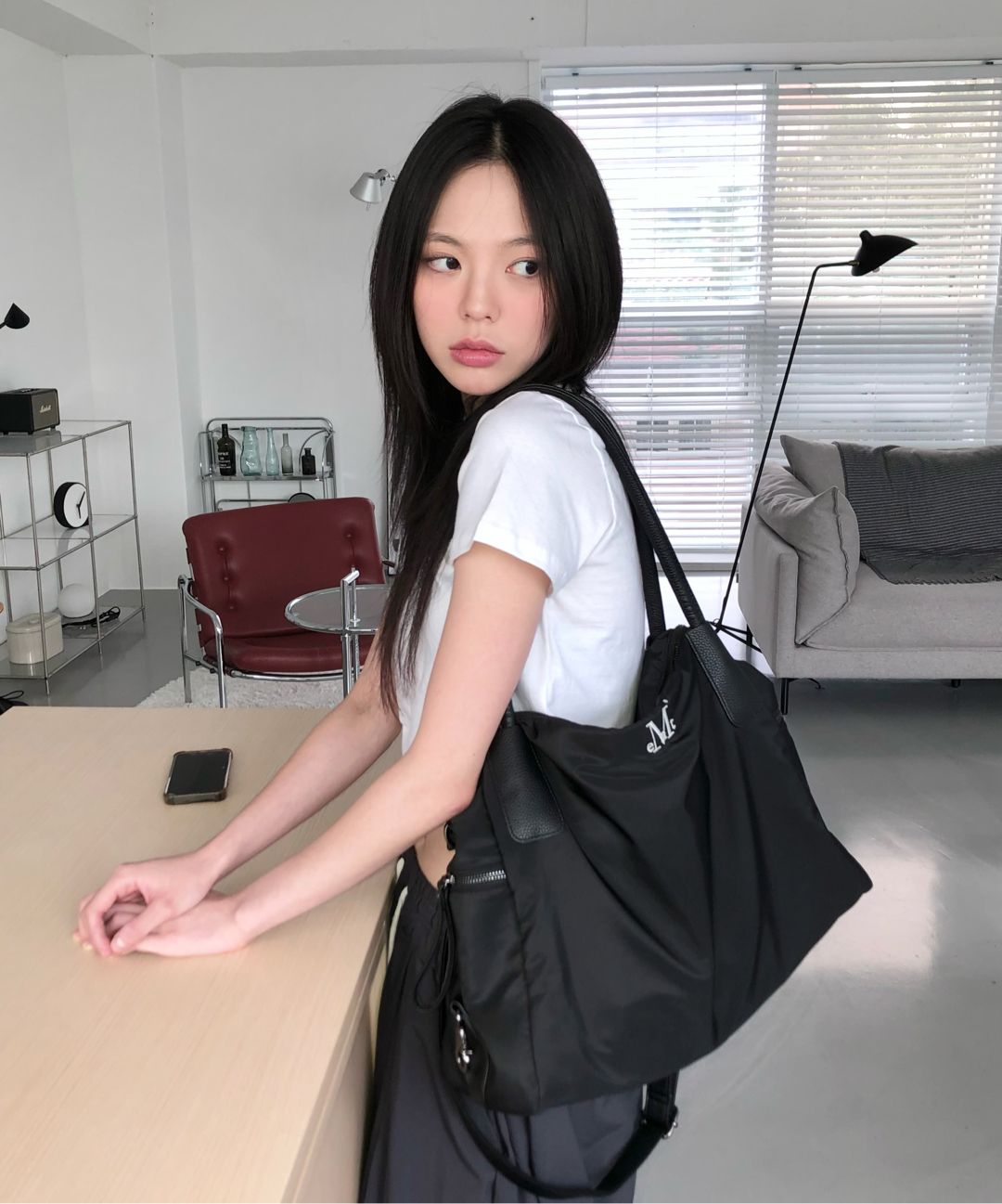 MUSINSA公式 | MUCENT 4-Way Signature Logo Unisex Tote Bag