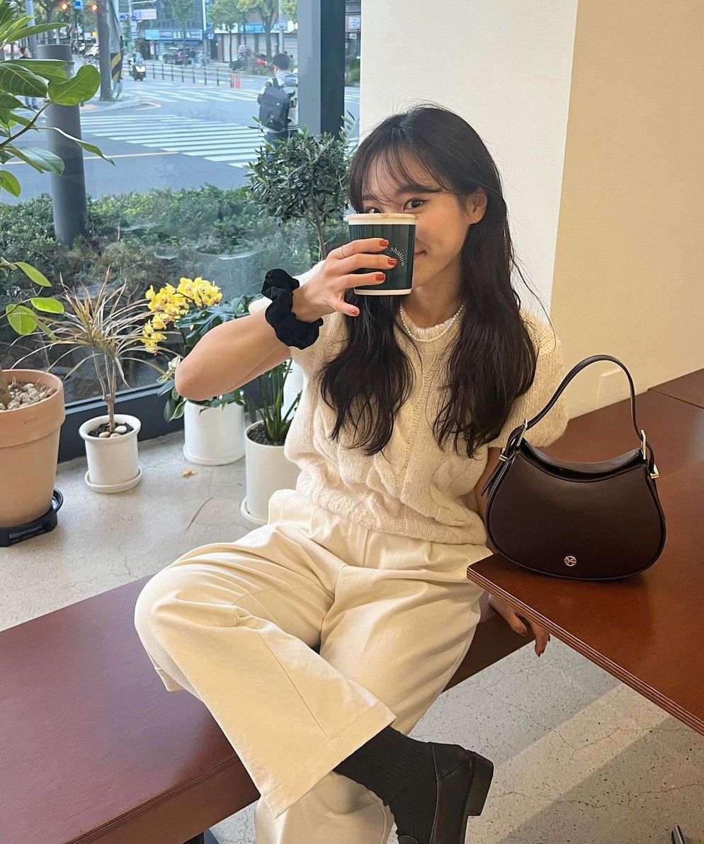 MUSINSA公式 | VALLUAT Mari bag_Ivory