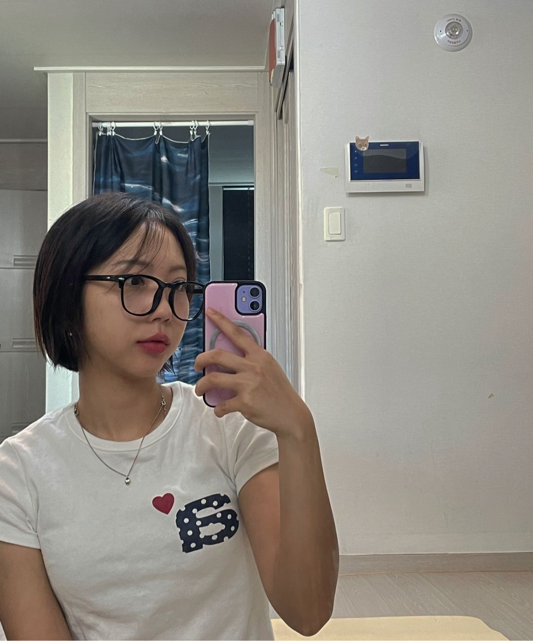 MUSINSA | AEAE DOT SMALL LETTER TEE [MELANGE GREY]