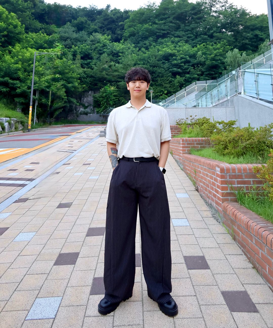 パンツ SIGNATURE Multi-tuck wide slacks gray stripe 25SS2MTS-003 MUSINSA公式 | SIGNATURE Multi-tuck wide slacks [gray stripe]