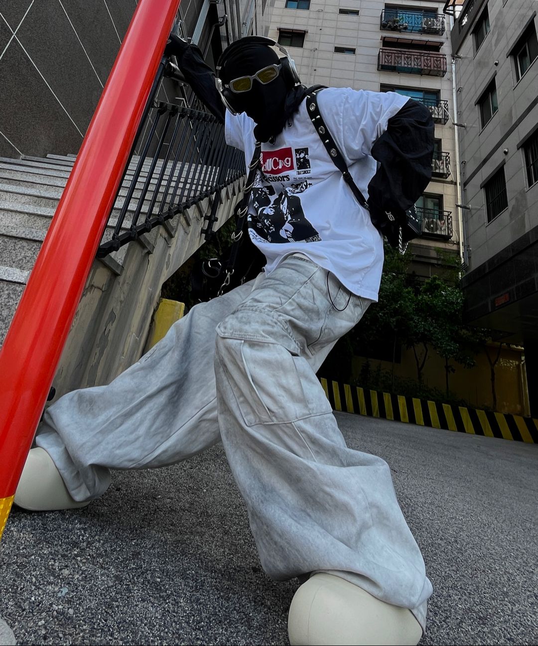 【TAW&TOE】ローズ付★Zerovity Murff MUD KHAKI+BLACK ROSE GWP MUSINSA | TAW&TOE Zerovity Murff Mud Khaki + Black Rose GWP