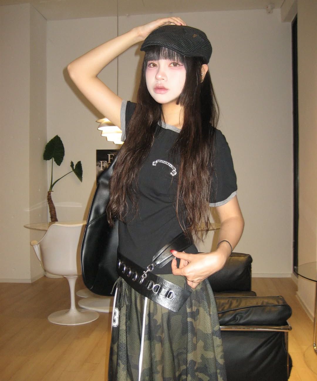 MUSINSA公式 | BADBLOOD Cosmo Reflective Ringer T-Shirt - Black