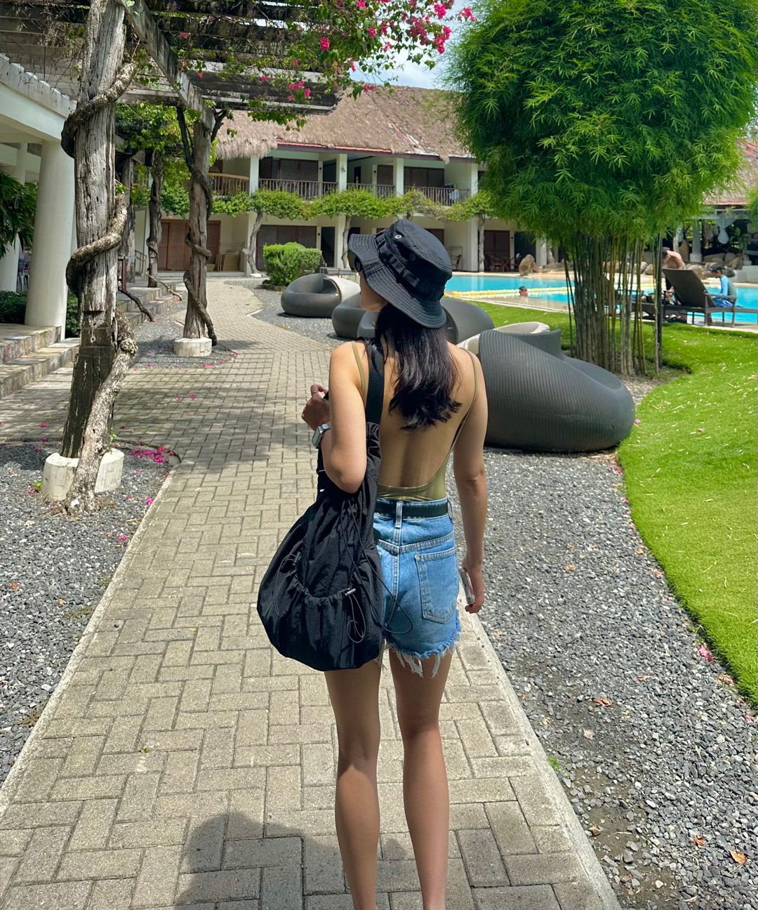 MUSINSA | TAW&TOE Zerovity Plumpy Black