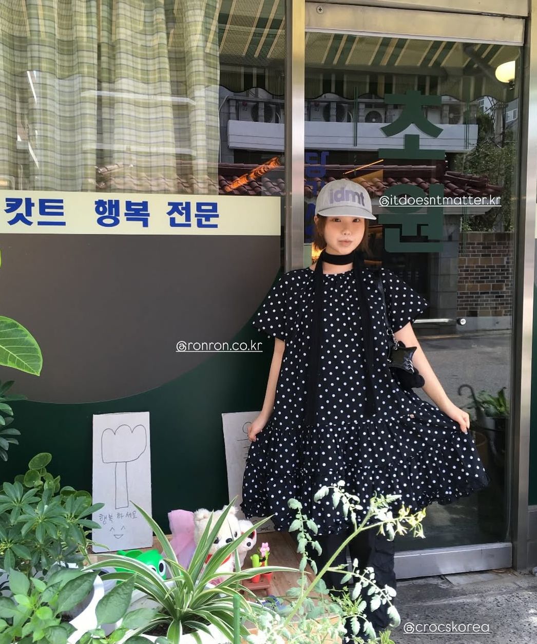 MUSINSA公式 | RONRON FRILL SHORT SLEEVE ONEPIECE DRESS BLACK