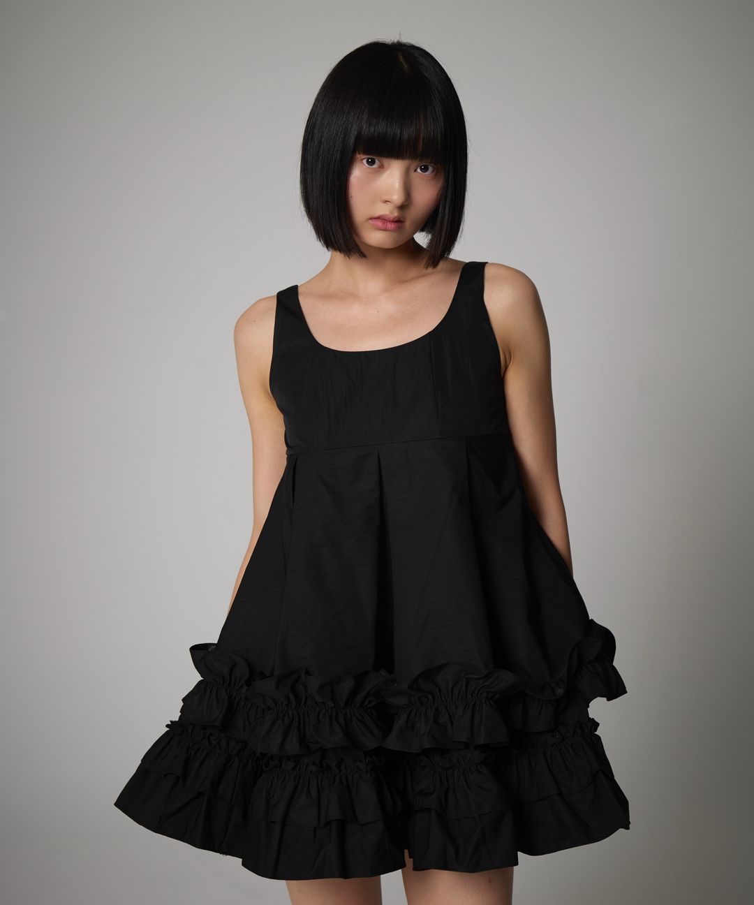 MUSINSA公式 | SINOON [ILLIT WONHEE wearing] Frill Sleeveless