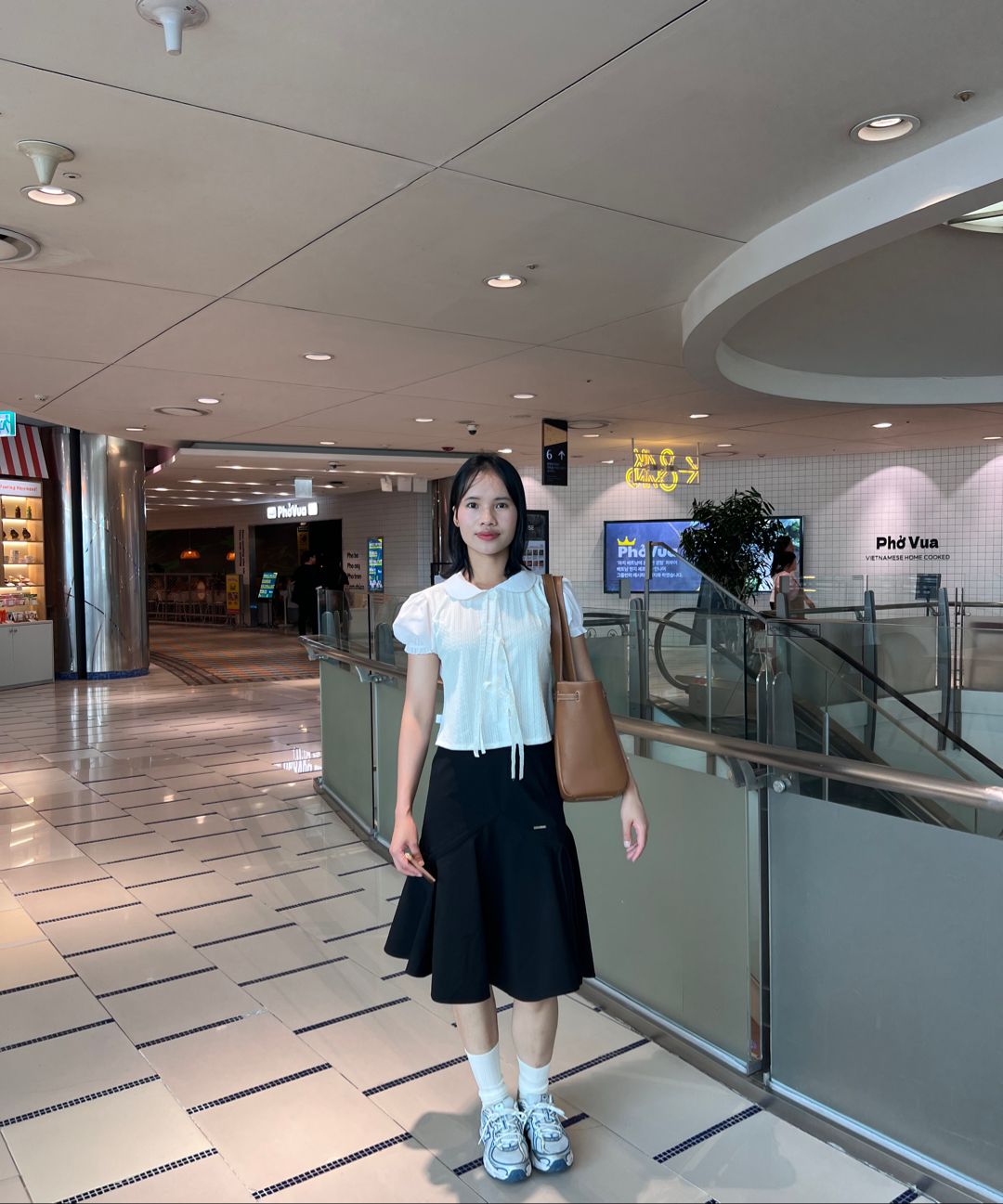 미세키서울(MISEKI SEOUL) Shirring ruffle midi skirt BLACK - 사이즈