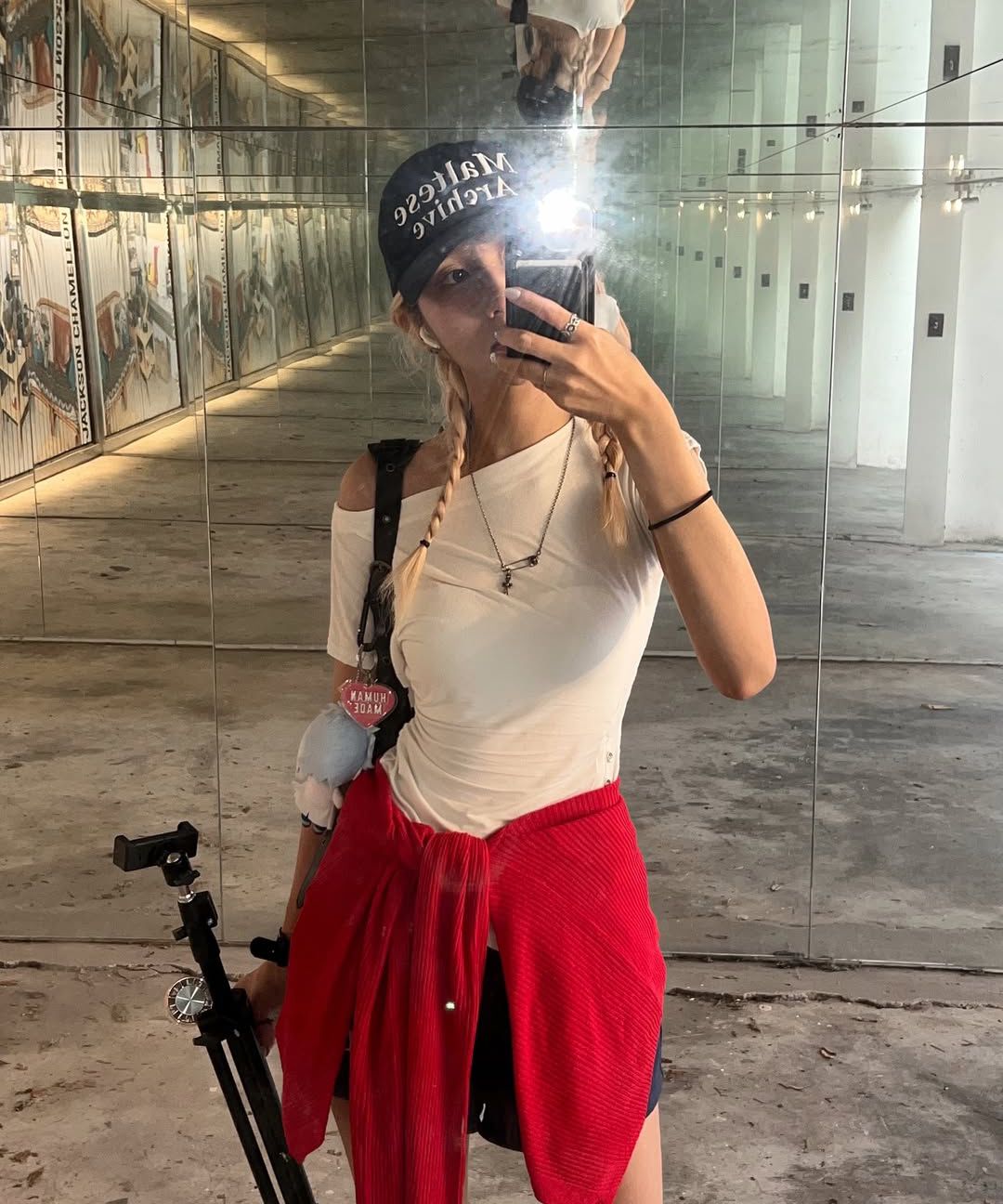 MUSINSA | MISEKI SEOUL Side shirring slit top BLACK