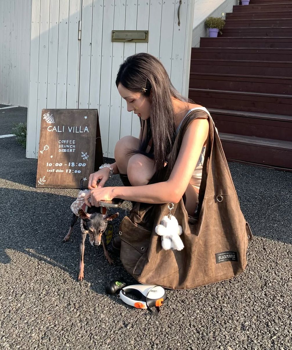 MUSINSA | BLACK PURPLE MaxxPort Vicky Bag_Dark Gray