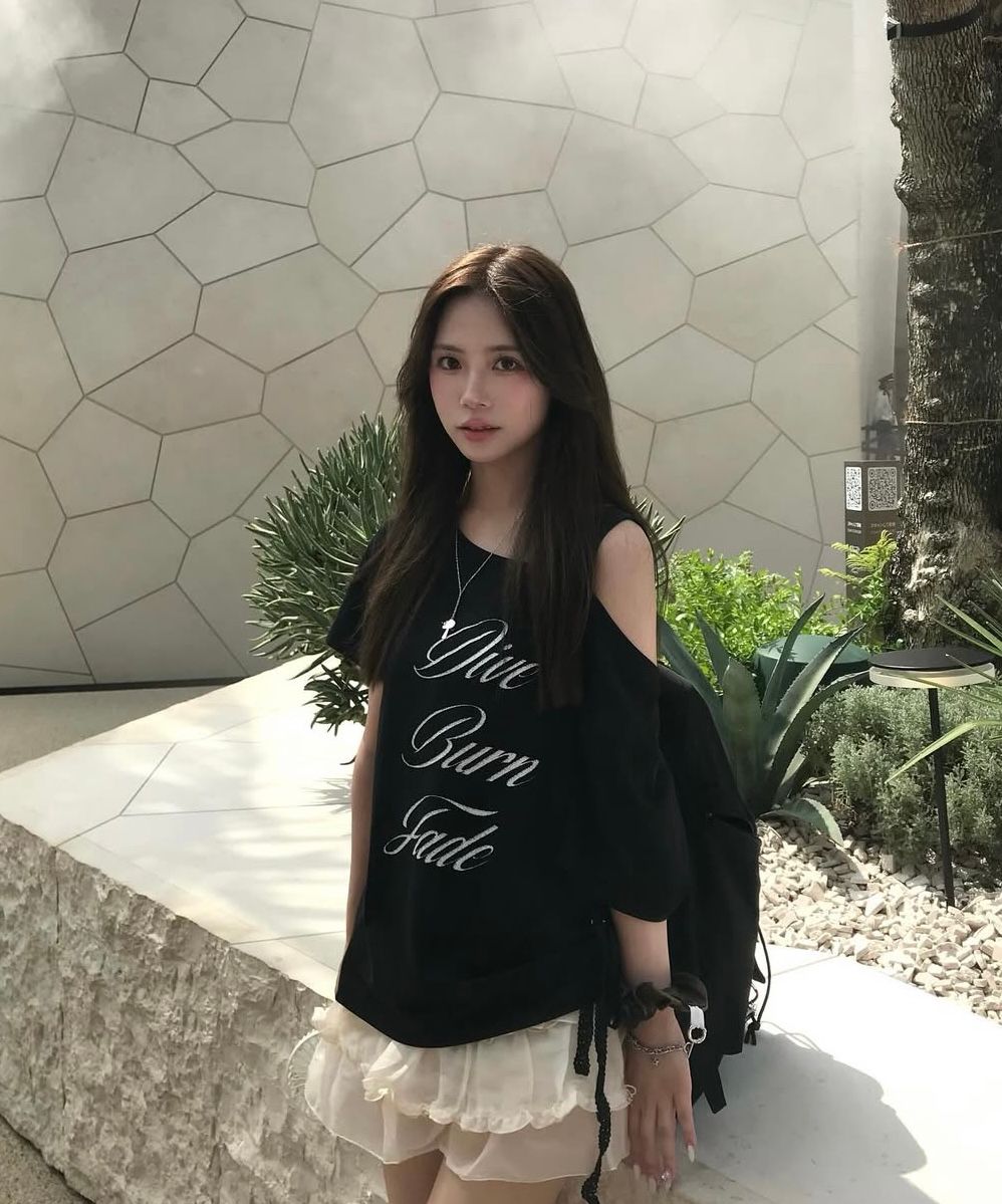 MUSINSA公式 | CRANK Lace String Off Shoulder Top_White