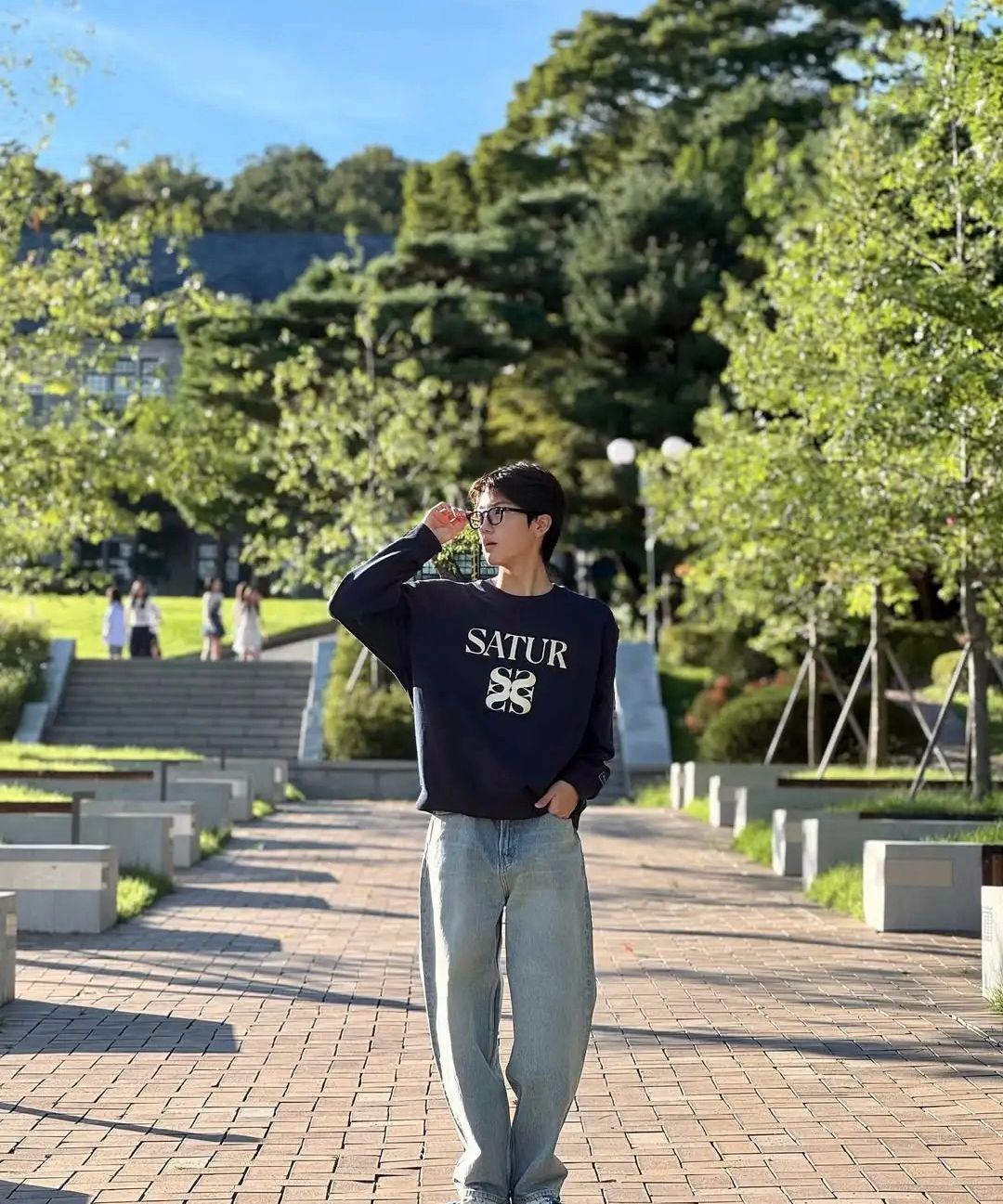 MUSINSA | SATUR Classic logo sweatshirt melange ivory
