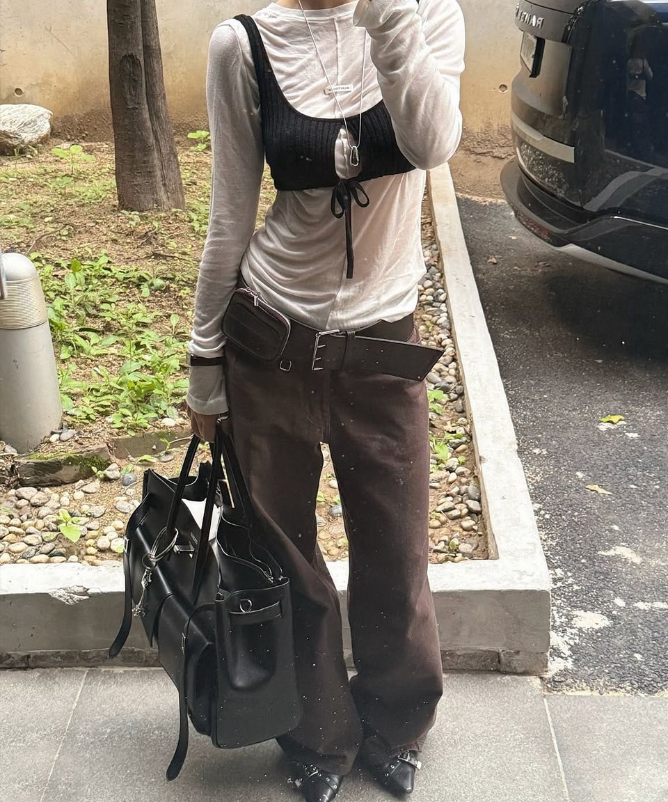 MUSINSA公式 | ROCKCAKE 96 Applique Pants - Black