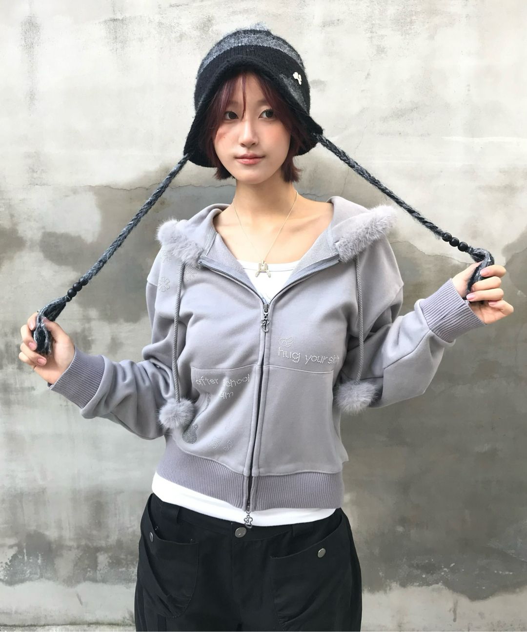 MUSINSA | HUG YOUR SKIN Hotfix fur hoodie zip-up (White)