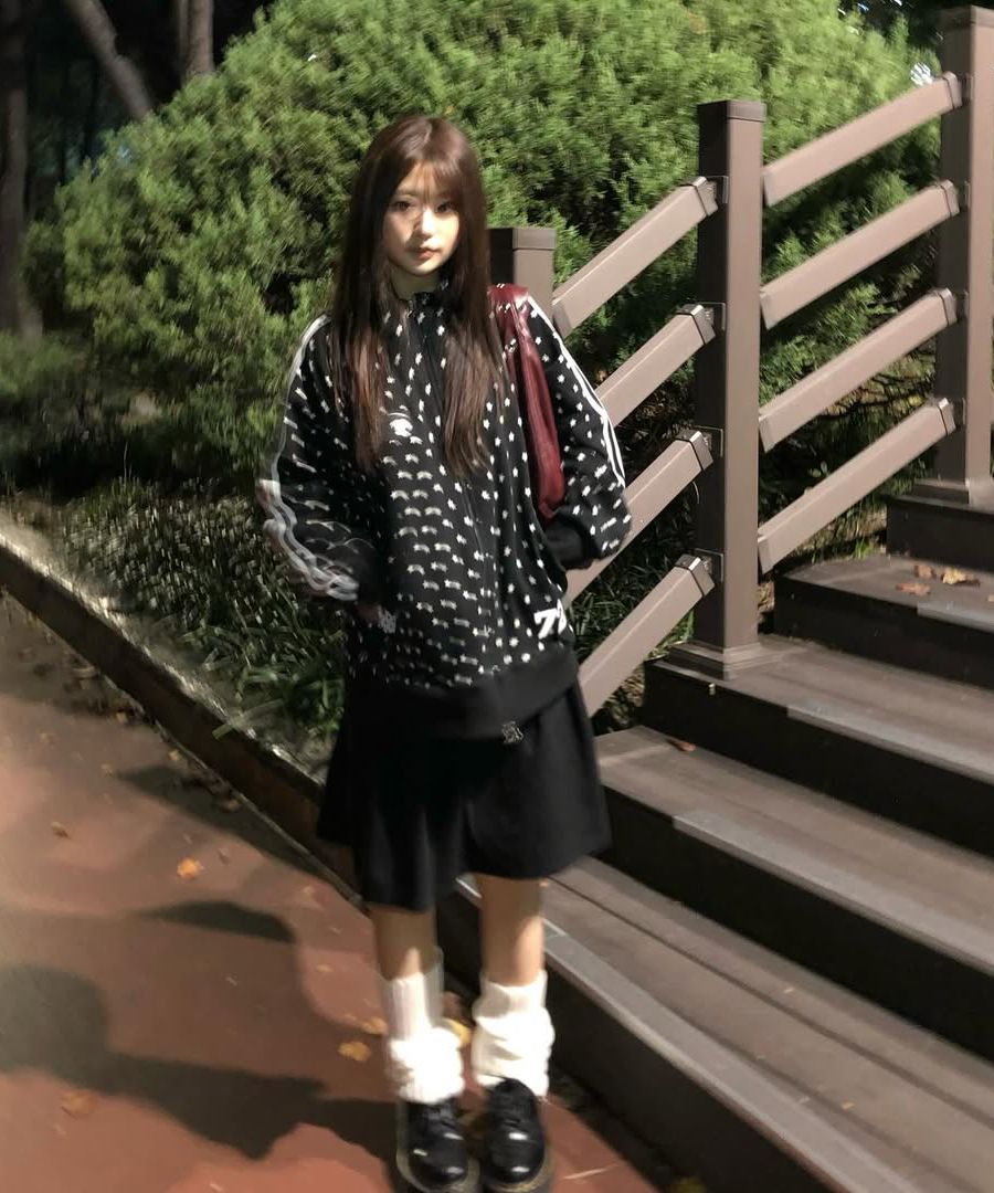 トップス ITZAVIBE CAT GIRL EYE TRACK JACKET SNAP