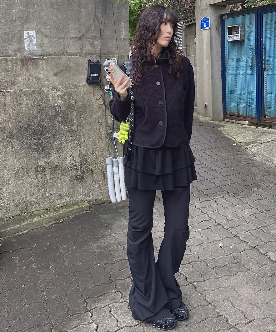 FLAREUP Asymmetrical Drape Pants チャコール FLAREUP Asymmetrical Drape Pants チャコール FLAREUP