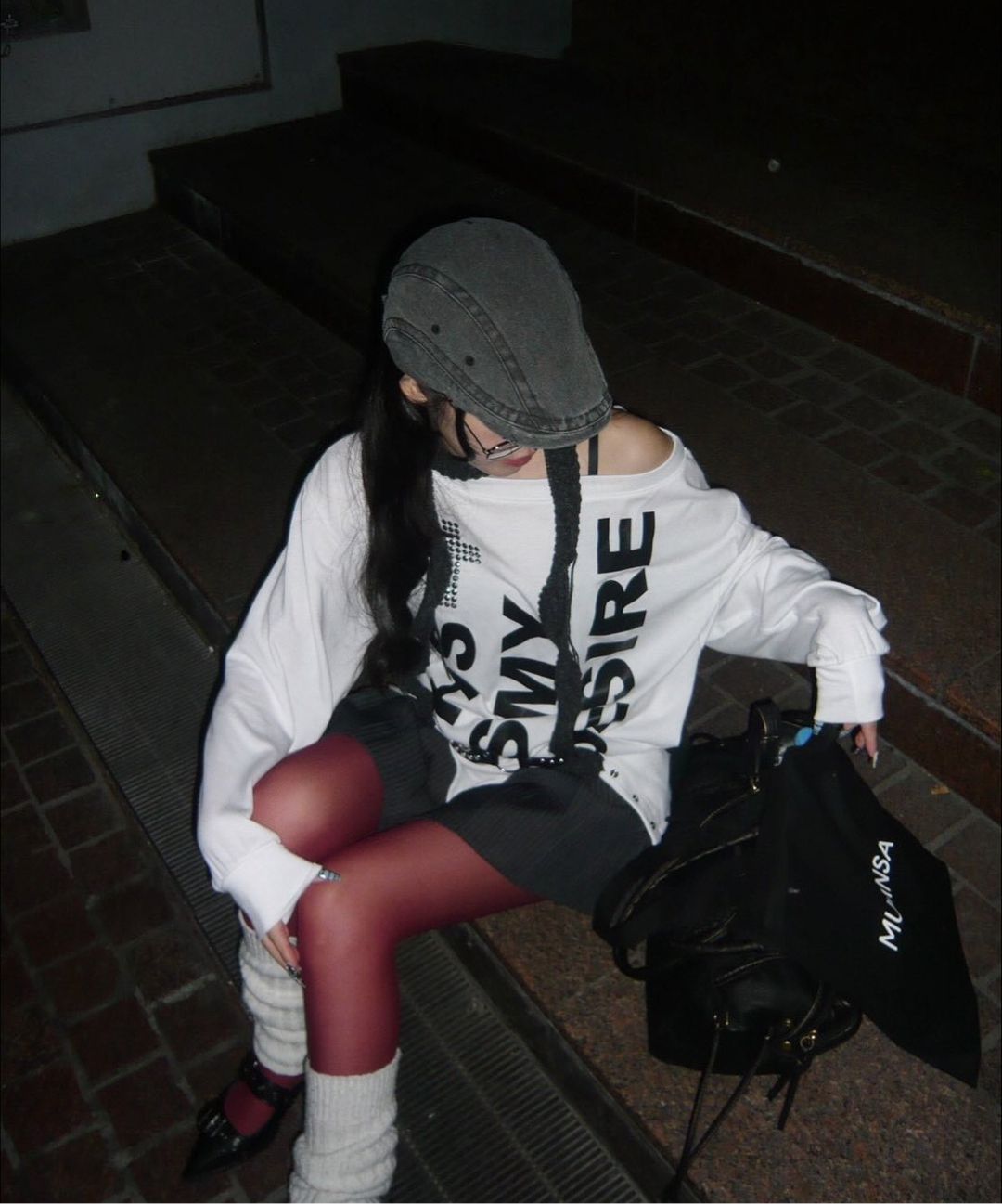 MUSINSA | SETUPEXE BOLD LETTERING LOOSE TOP / BLACK