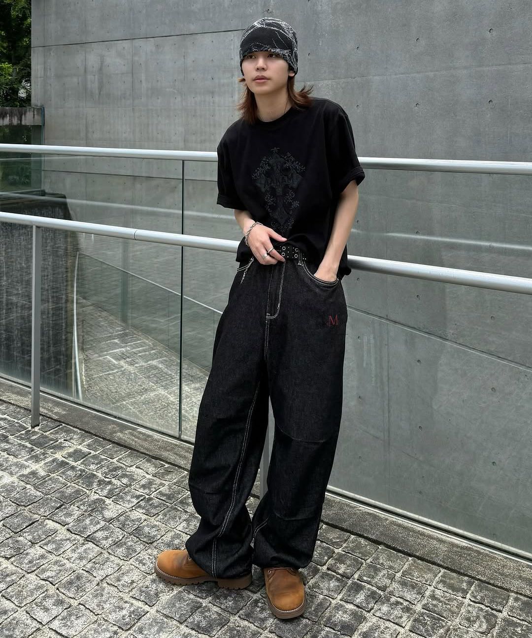 AAKAM AKM CROS2 Sleeveless (Black) 黒 AAKAM(アーカム) タンクトップ(レディース) - ブランド通販のBUYMA