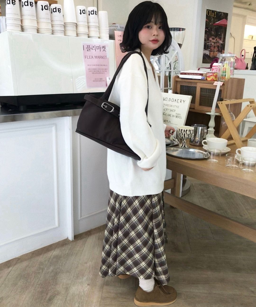 MUSINSA | YEOMIM belted boat bag (espresso)