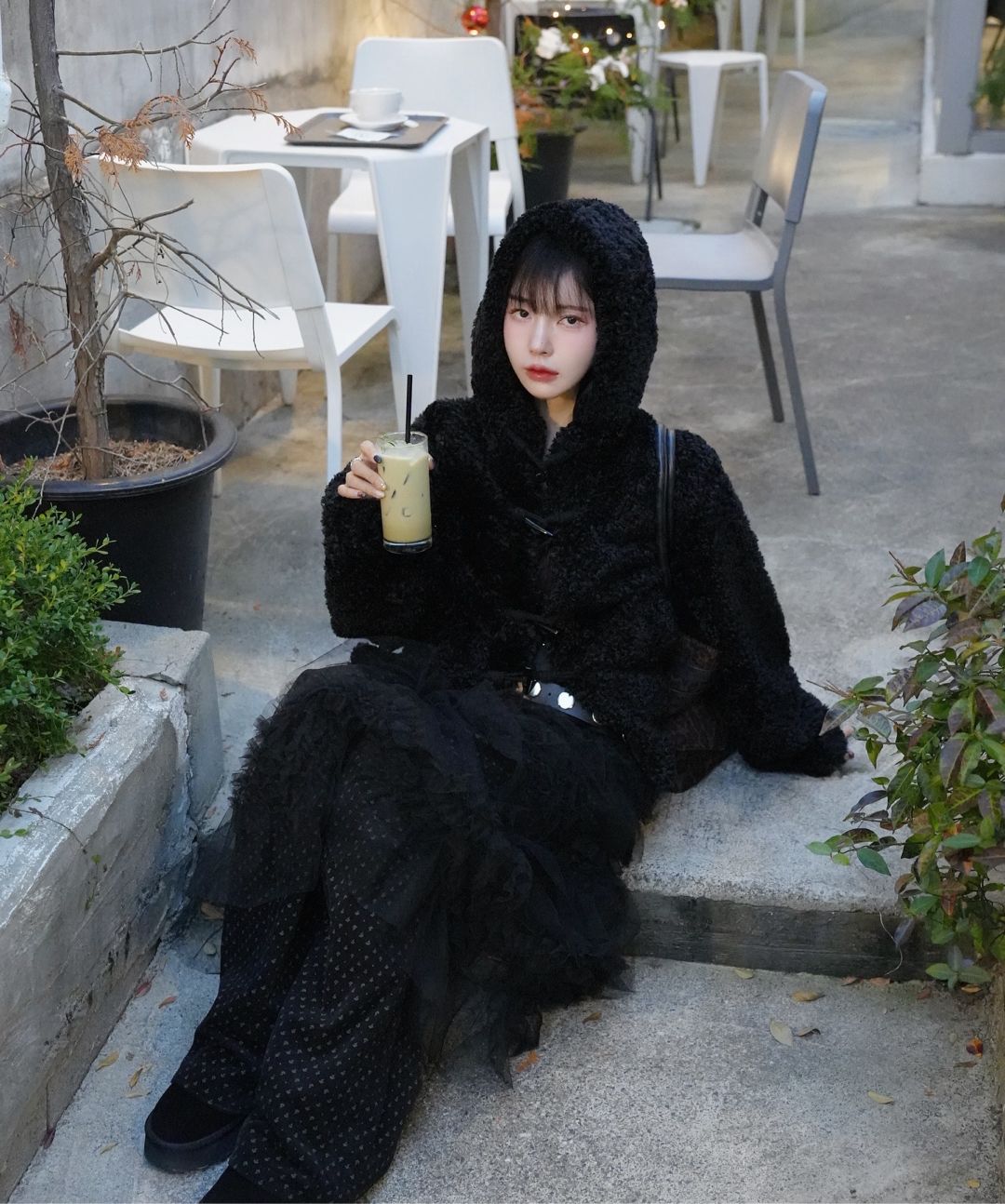 MUSINSA | HIGH SCHOOL DISCO Dot Reversible Fur Jacket_Black