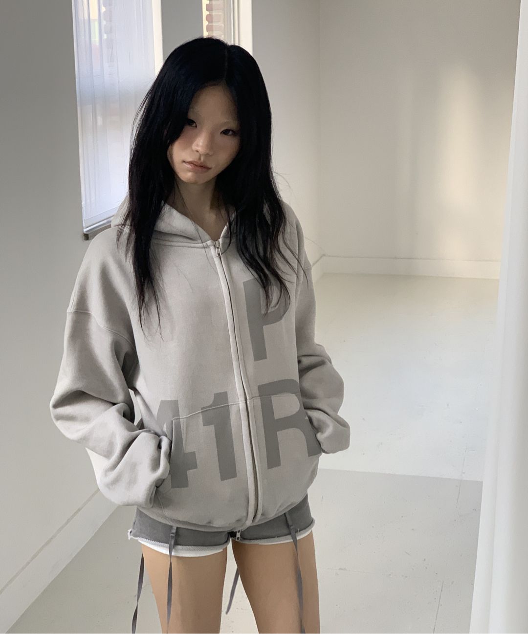 41pray Graphic Zip Up Hoodie シズニルック 韓国 MUSINSA | 41PRAY Graphic Zip Up Hoodie / Ivory