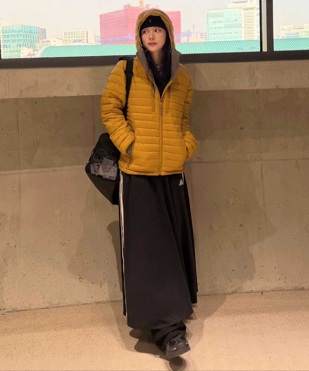 MUSINSA公式 | LEIRE エッセンシャルフードパーカーロイトダウン