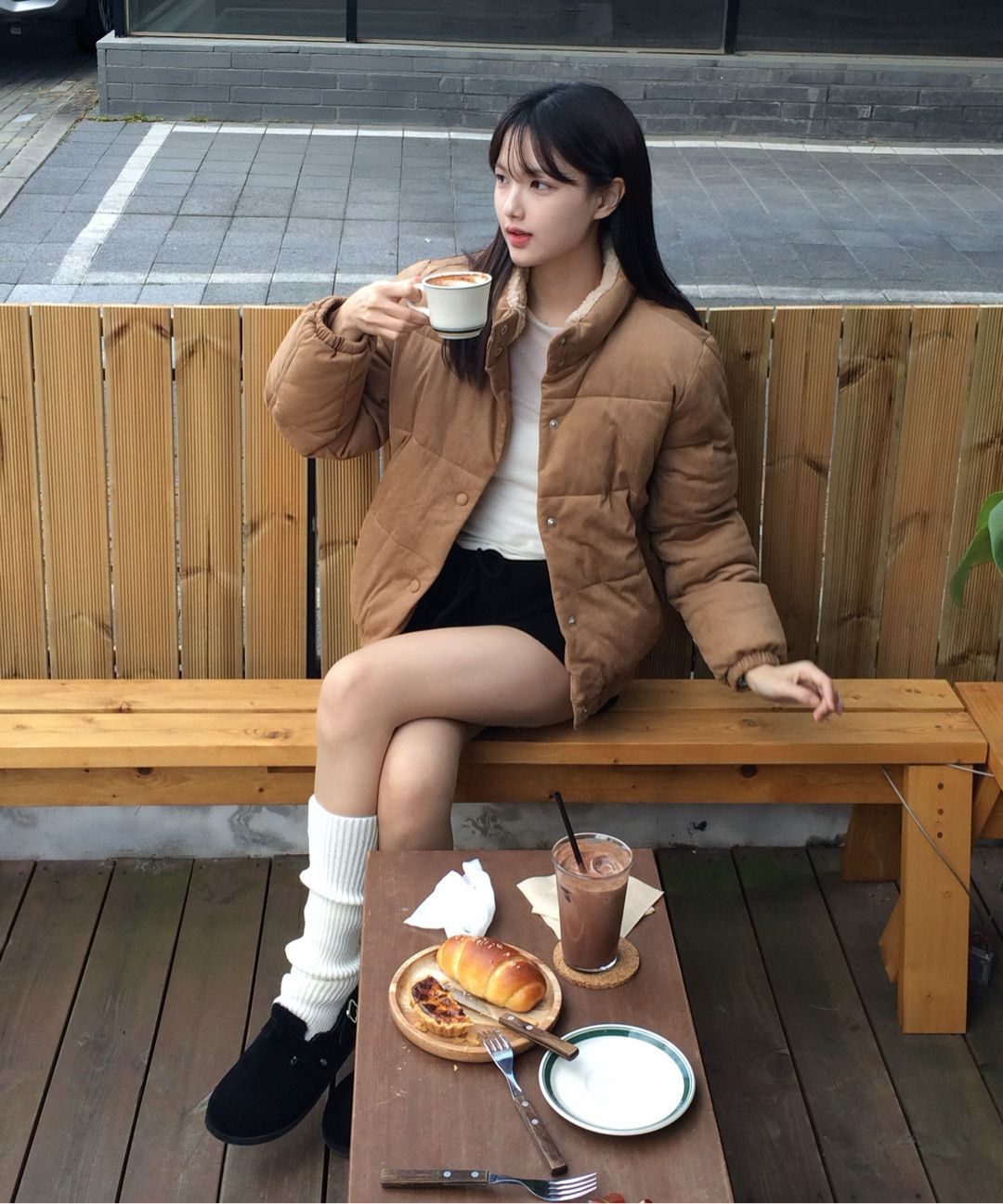 MUSINSA公式 | KIIMUIR (ウィメンズ) スエードショートダウン