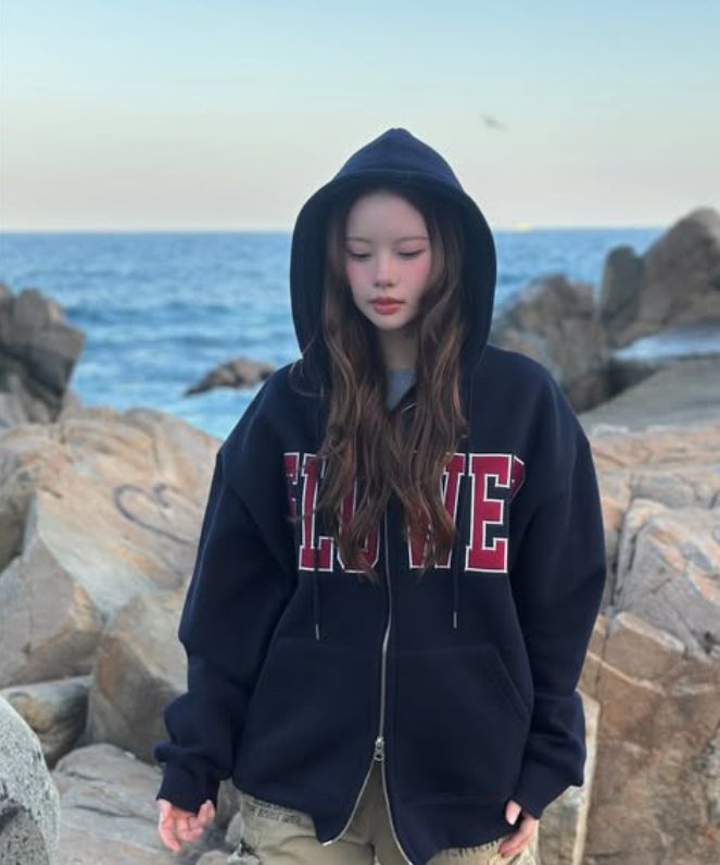 MUSINSA公式 | HAVISM FLOWER ZIP UP HOOD(CHARCOAL)