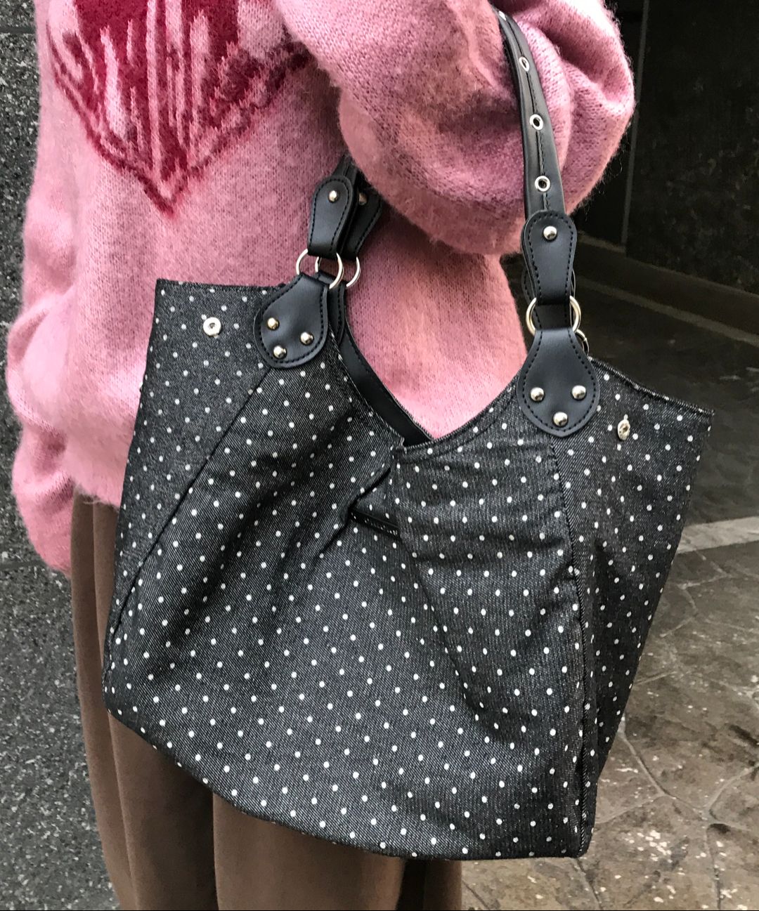 MUSINSA公式 | CHICKS ドットパンチングラインデニムショルダーバッグ
