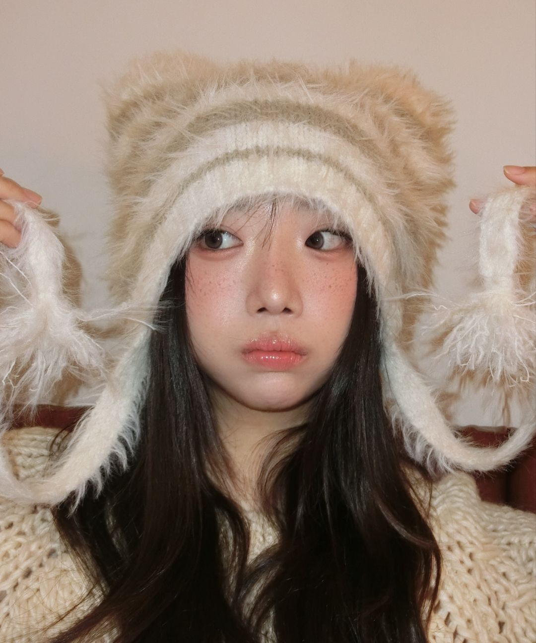 MUSINSA公式 | LMC TEDDY FLUFFY BEANIE ivory