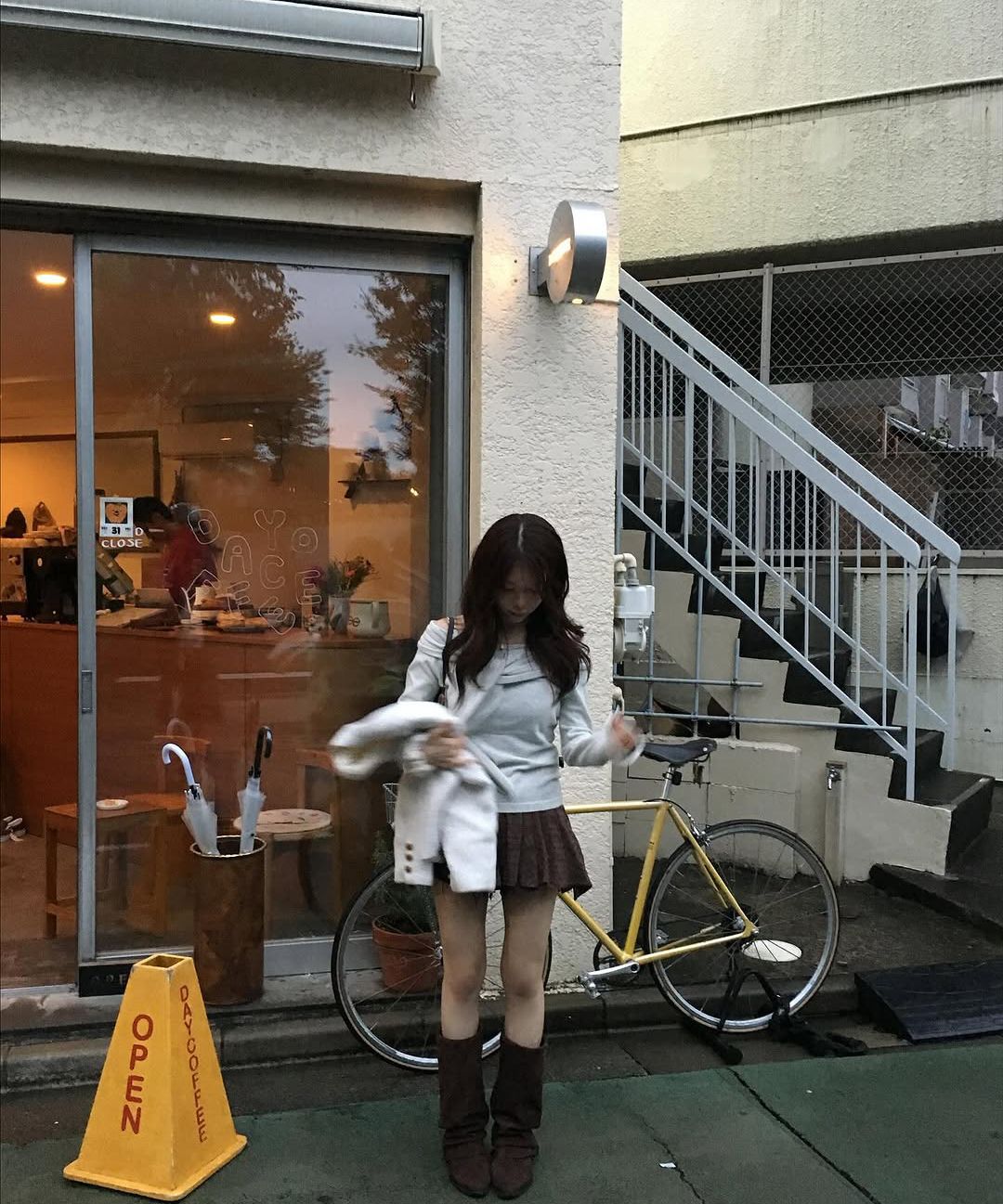 shell　MYLAN　カシミヤオフショルダーニット AZUL BY MOUSSY | オフショルダーニット (ニット ) |SHEL'TTER WEBSTORE