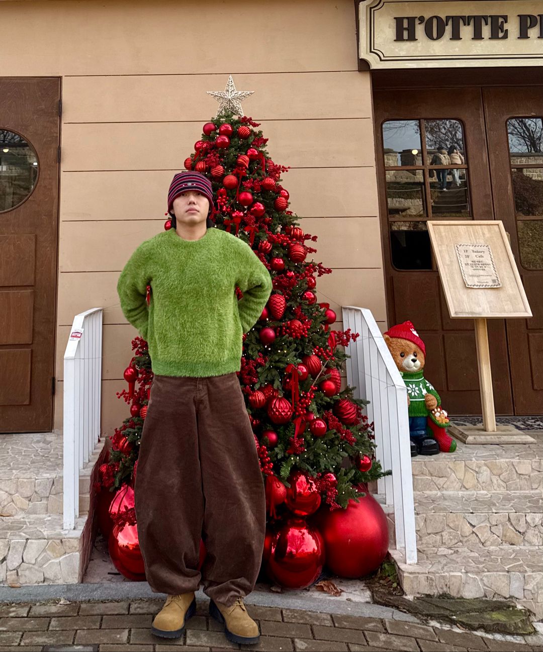 MUSINSA | NOMANUAL CROPPED HAIRY KNIT - GRASS GREEN