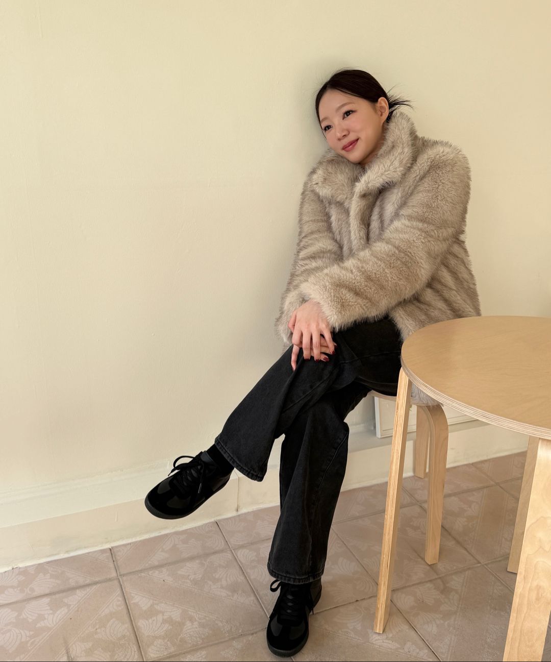 오피쉬(OAFISH) FLUFFY MIX FUR JACKET, LIGHT GRAY - 사이즈 & 후기