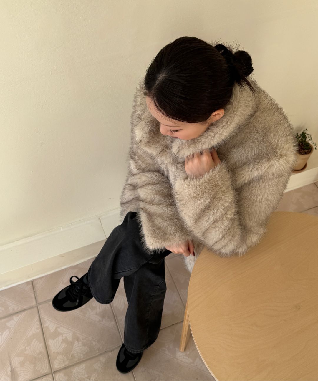 MUSINSA | OAFISH FLUFFY MIX FUR JACKET, LIGHT GRAY