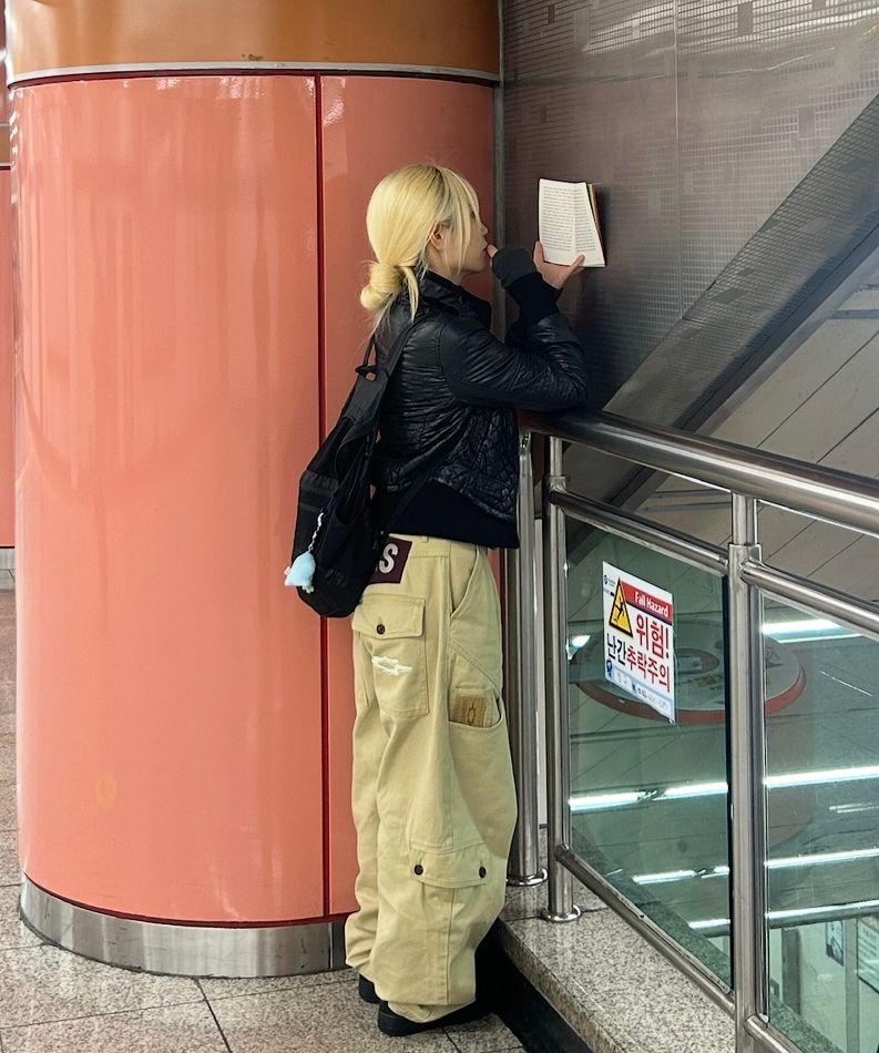 MUSINSA公式 | AAKAM Side Eyelet Long Sleeve (Dark Gray)