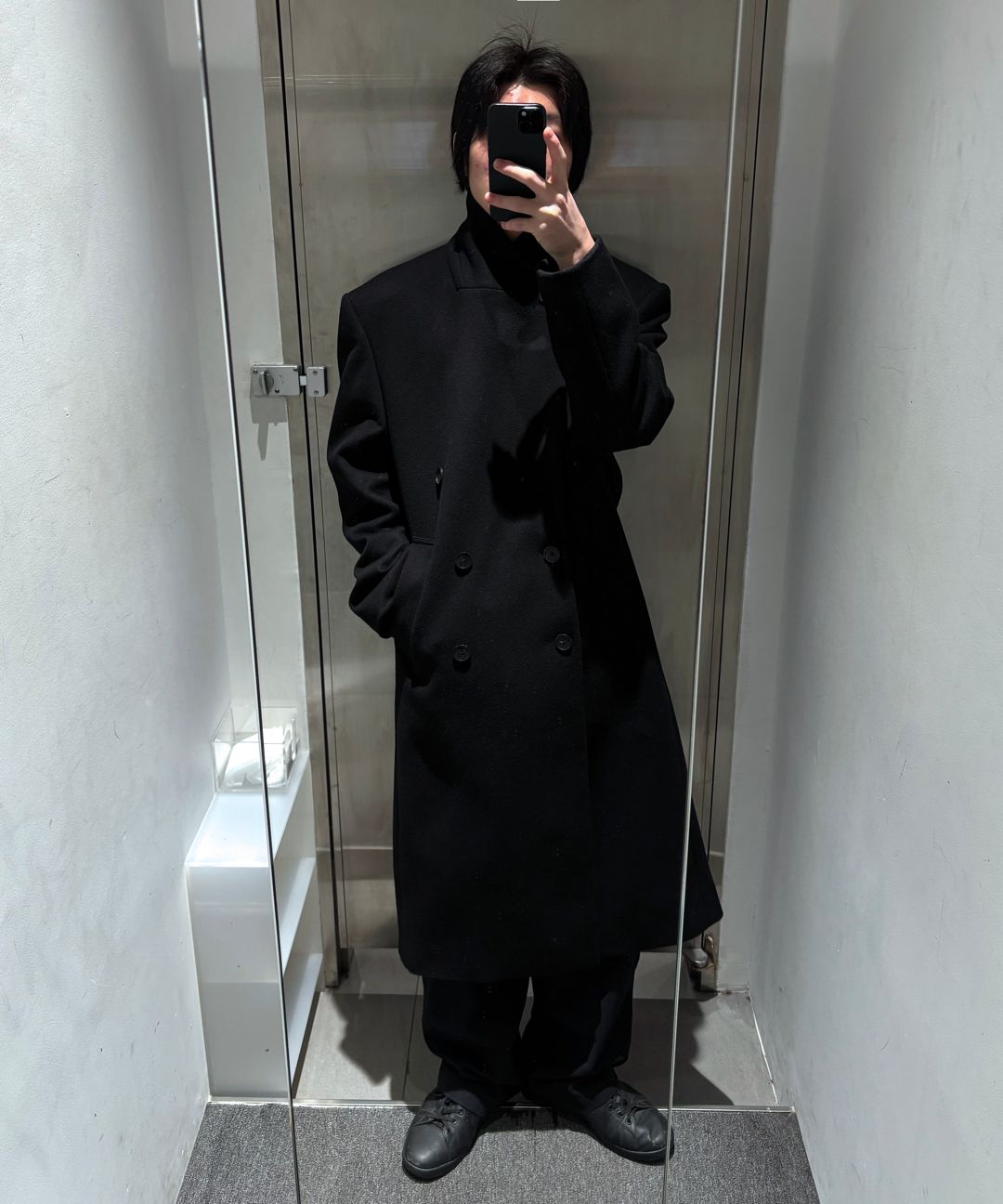 MUSINSA | INSILENCE Mapel Cashmere Peaked Double Coat DARK NAVY