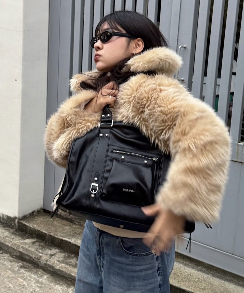 락케이크(ROCKCAKE) Big Diaz Bag - Antique Gold - 사이즈 & 후기