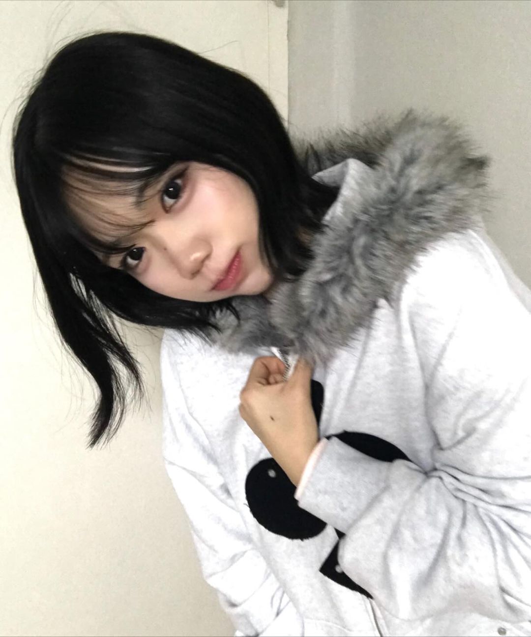 MUSINSA公式 | HOODHOOD クローバーアプリケファーフードジップアップ