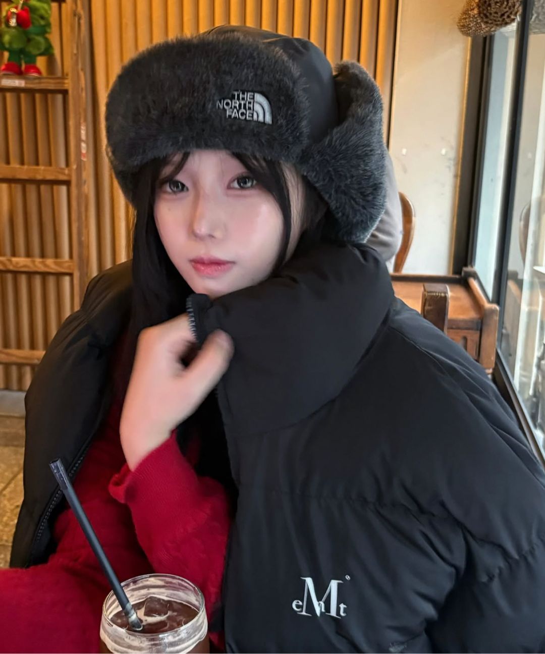 MUCENT ヘフハイネックシグニチャーウェロンパディング 男女共用 MUSINSA公式 | MUCENT ヘフハイネックシグニチャーウェロンパディング