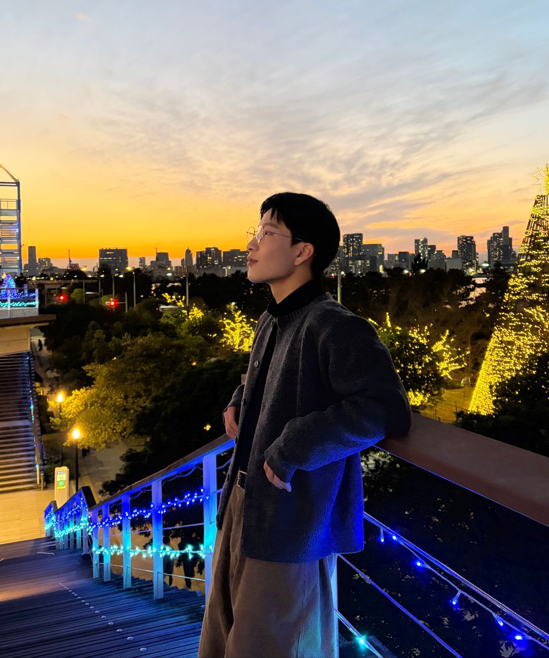MUSINSA公式 | UNDEROFF セミオーバークロップフィットラウンド