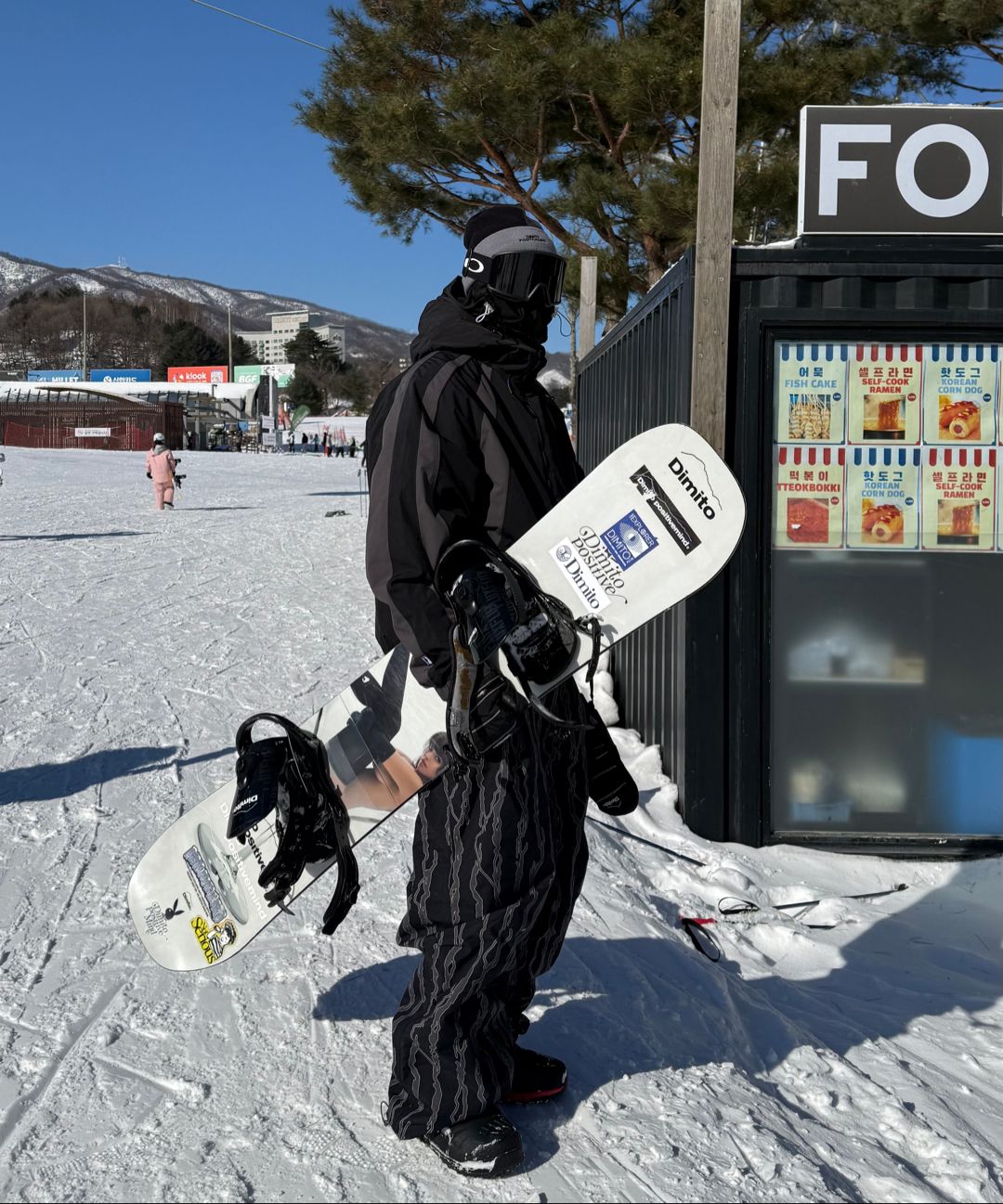 MUSINSA | DIMITO (PLAYBOY x DIMITO) GUILTY PLEASURE SNOWBOARD 153