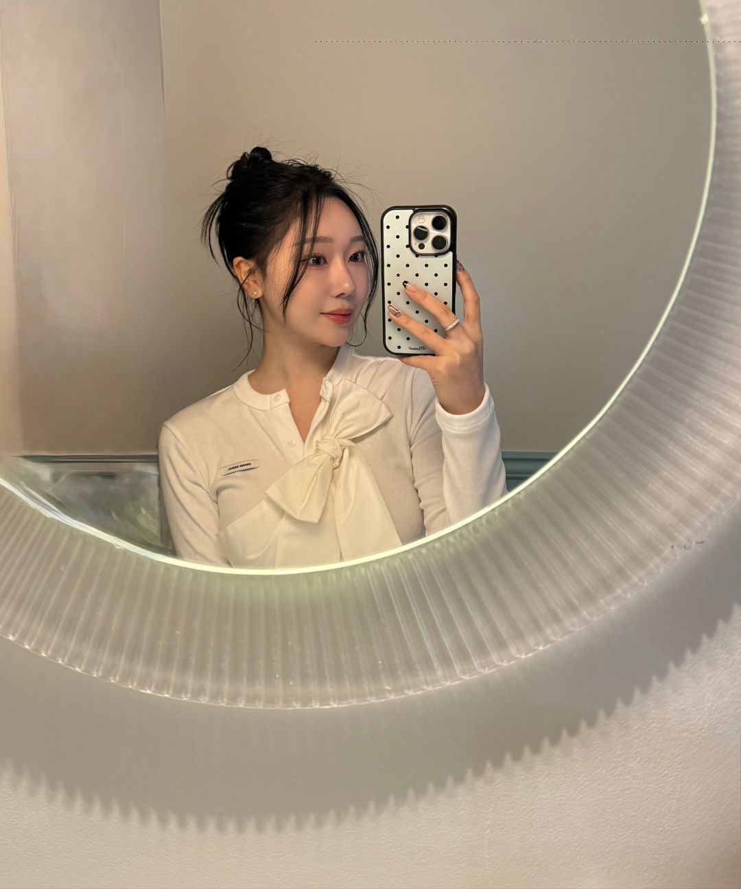 MUSINSA公式 | CRANK リボンタイドニットカーディガン_ネイビー