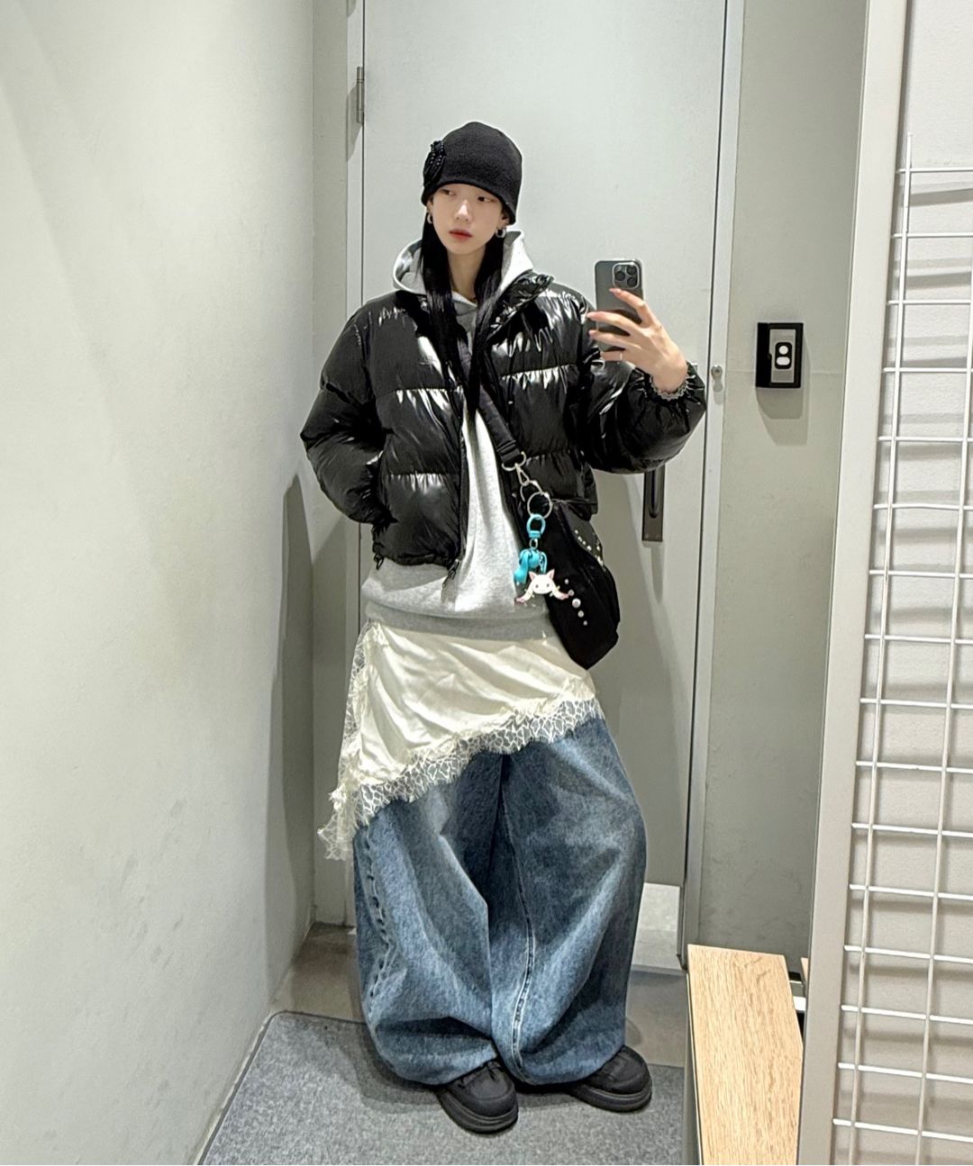 MUSINSA公式 | SETUPEXE PEARL CORSAGE BEANIE / BLACK