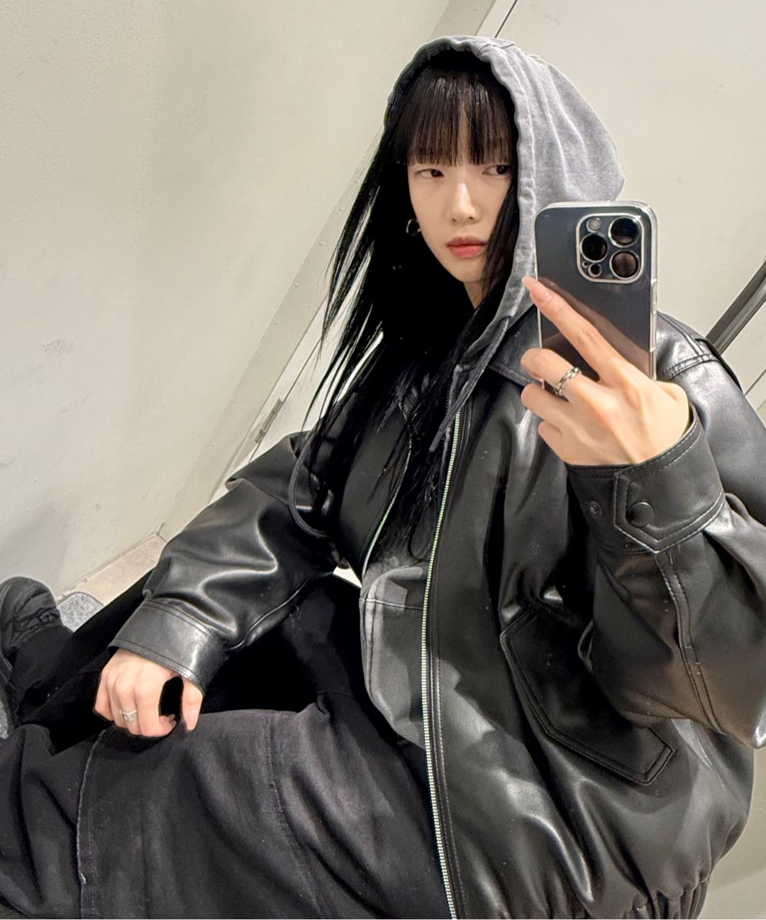 MUSINSA公式 | DOFFJASON オーバーフィットビーガンレザーボンバー