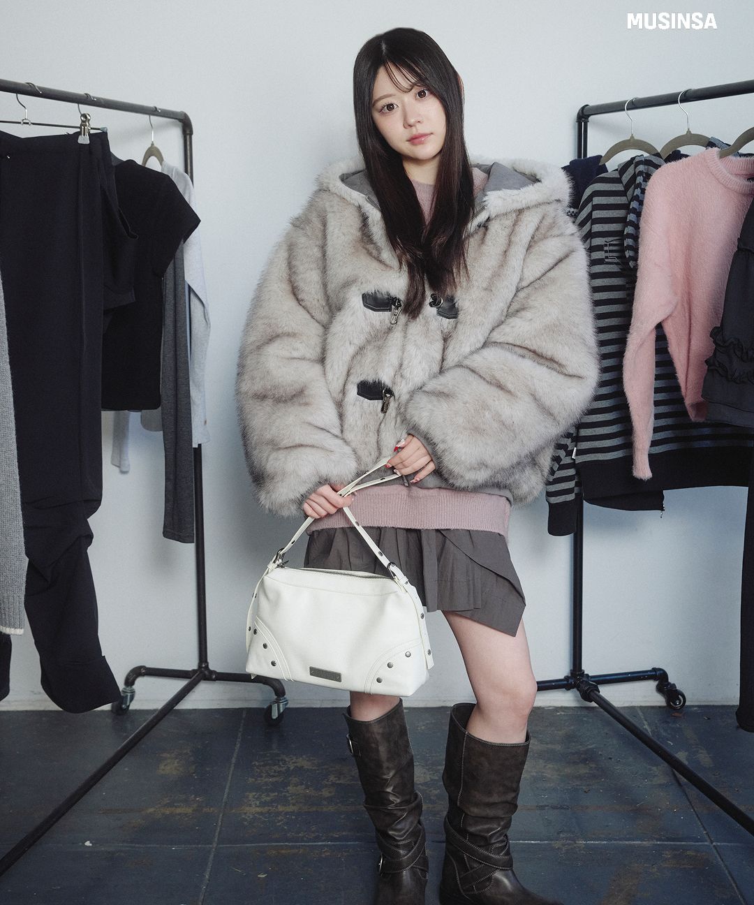 MUSINSA公式 | LUVISTRUE EV REVERSIBLE FUR HOOD(GRAY)