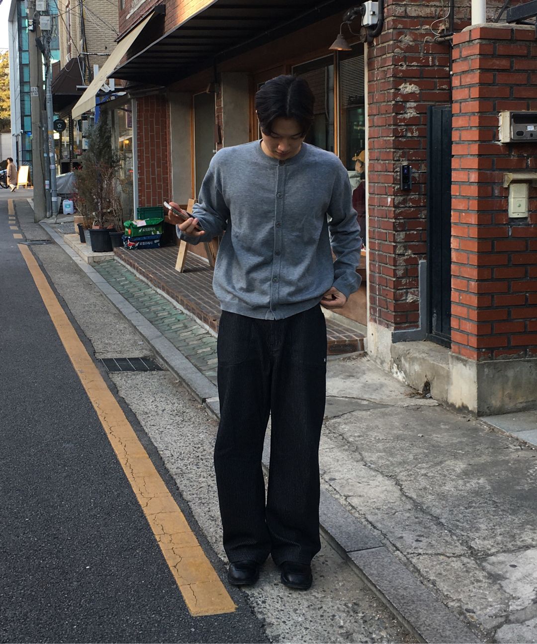 MUSINSA公式 | THE COLDEST MOMENT TCM starfish pin stripe pants (black)