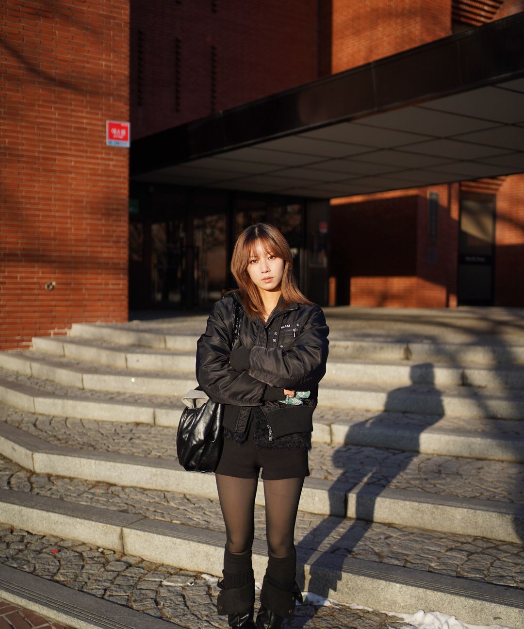 MUSINSA | AAKAM High-Neck Bomber Jacket (Black)