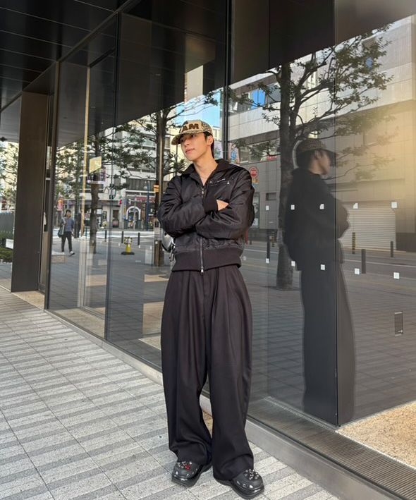 MUSINSA | AAKAM High-Neck Bomber Jacket (Khaki)