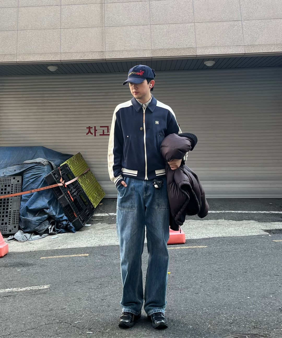 MUSINSA公式 | SATUR ロートンカラー トラックジップアップジャケット