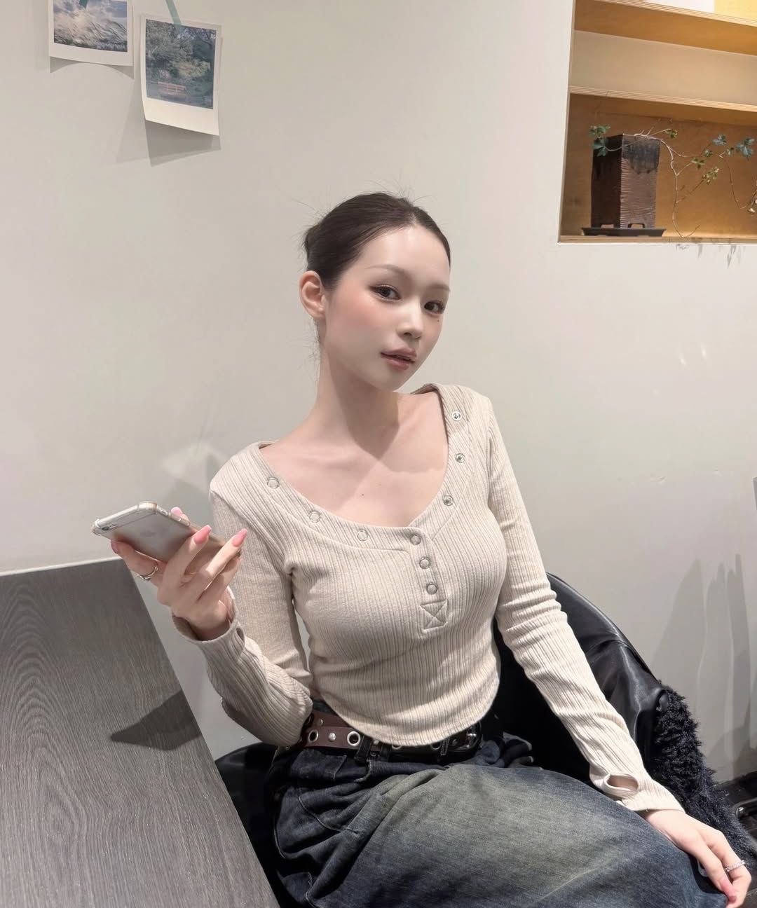 MUSINSA公式 | PLEASENOFOLLOW Bunny Snap Button Top ( Ver.1 ) (Pink)