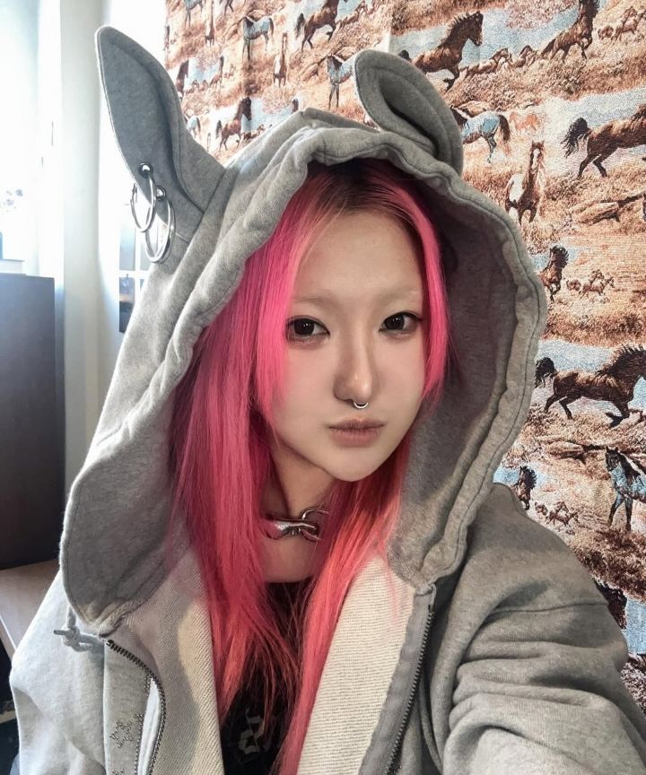 MUSINSA | RUNNING HIGH Ear Zip-Up Hoodie [Gray]